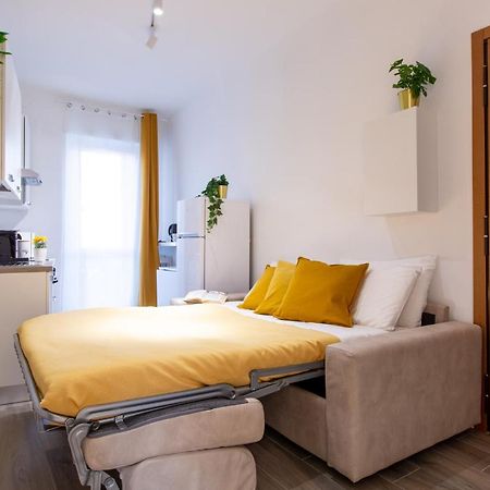 Milano City Apartments - Stylish House Free Wifi-Parking-Airport Eksteriør bilde